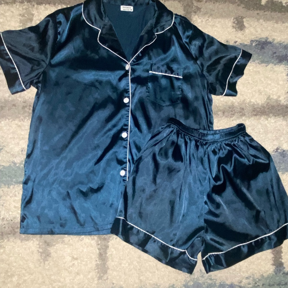 Amazon pajamas set
